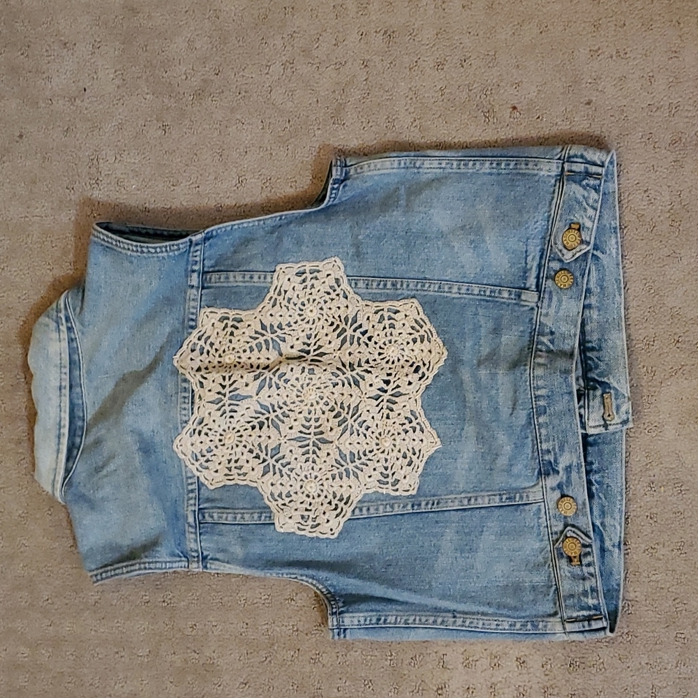 Custom patch Denim vest